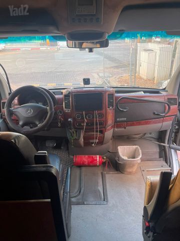 מודעת רכב מיניבוסים ורכבי הסעות