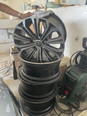feedItemObj.data.row_1