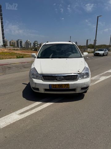 מודעת רכב קיה קרניבל
