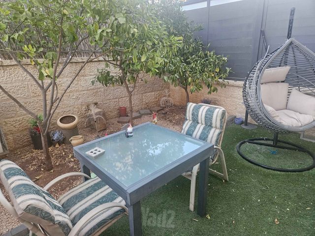 דירת גן למכירה בירושלים — 3