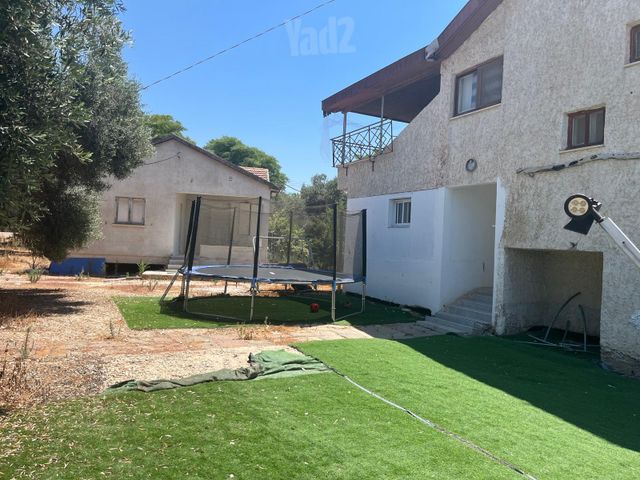 קיבוץ גלויות 45