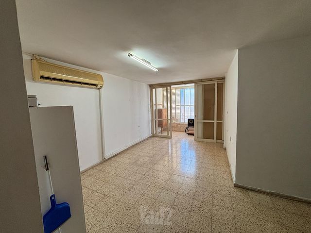 הרצל 175