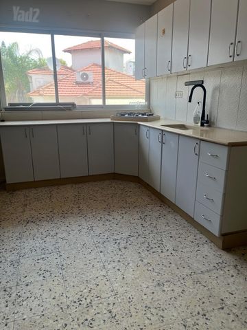 האר"י הקדוש 22