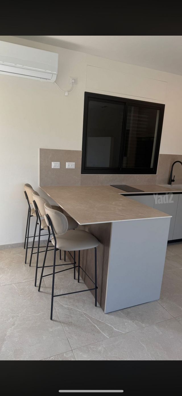 יחידת דיור, נתיב הסחלב 4, גשר הזיו, גשר הזיו