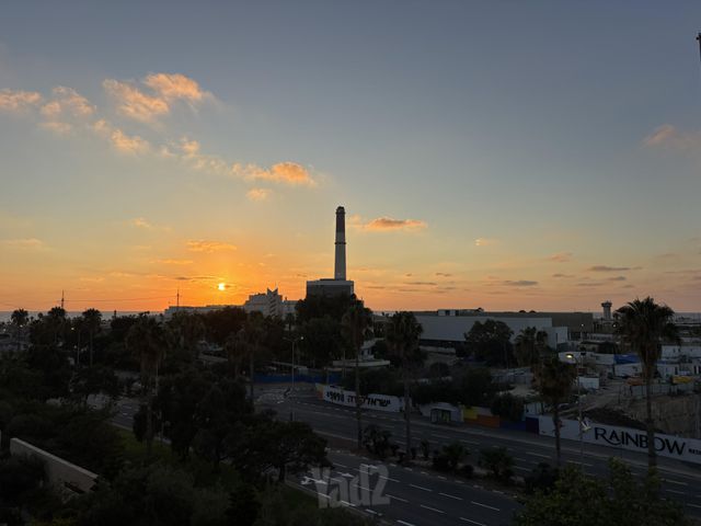 אבא קובנר 13