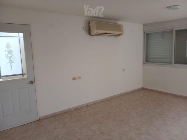 ההגנה 24
