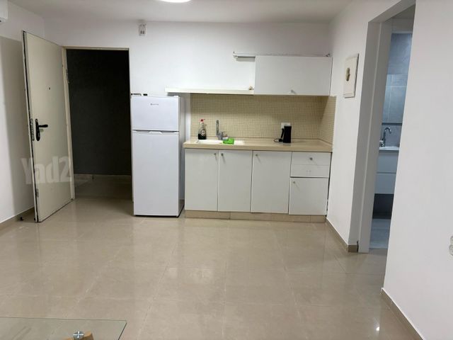 תמונה 2 של דירת 2 חדרים להשכרה בראשון לציון