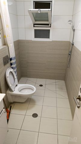תמונה 4 של דירת 1.5 חדרים להשכרה בפתח תקווה