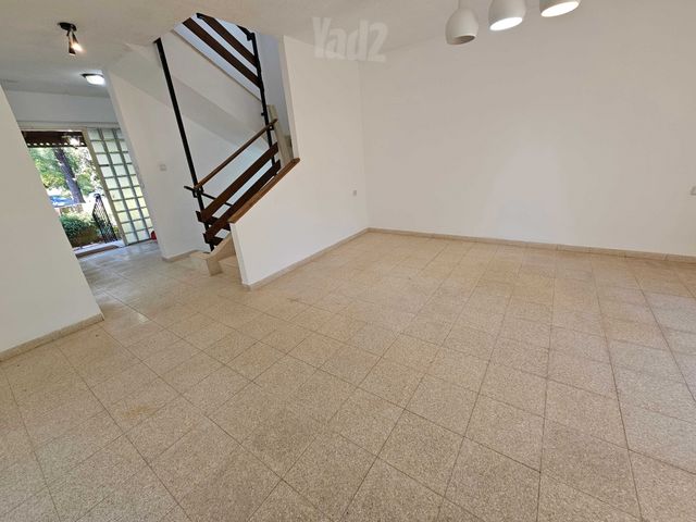 בית פרטי/ קוטג' למכירה במבשרת ציון (תיווך) — 2