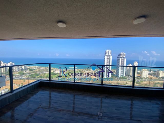 ארצי שרמן 4