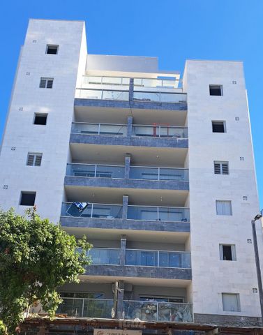 קרן היסוד 19