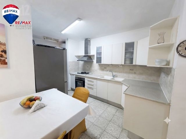 שמחה הולצברג 2