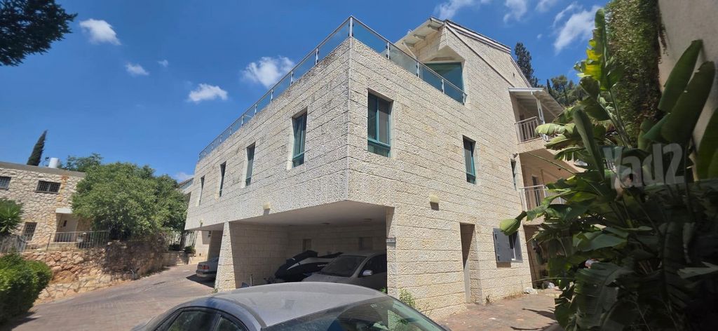 המתנחלים בהר 