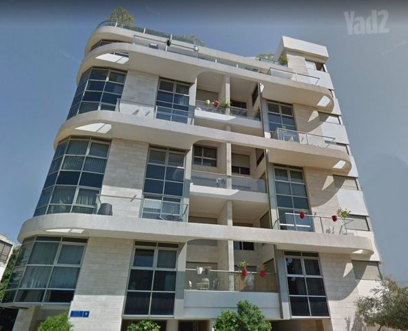 דירה להשכרה בתל אביב יפו (תיווך) — 3
