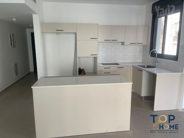 תמונה 3 של דירת 5 חדרים להשכרה בנתניה