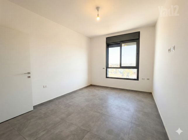 תמונה 6 של דירת 5 חדרים להשכרה בראשון לציון