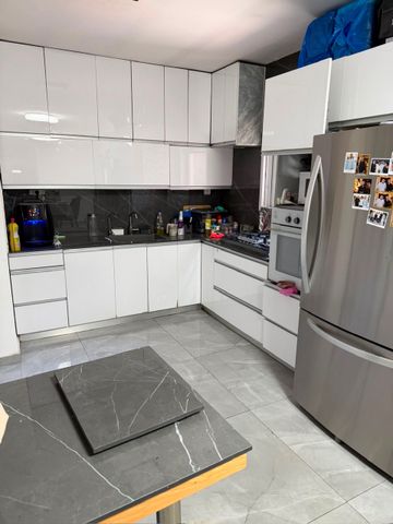 Petah Tikva, Israel 2