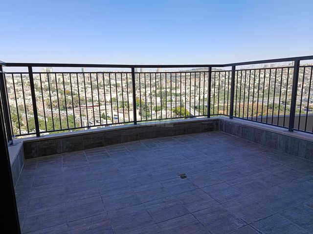 תמונה 4 של דירת 4 חדרים להשכרה בירושלים