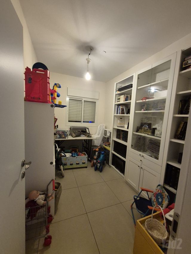 דירה, אושר גולדוסר, כפר גנים ג, פתח תקווה