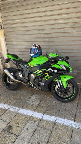 מודעת רכב קאוואסאקי נינג'ה ZX 10R