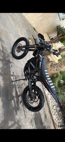 מודעת רכב סורון ULTRA BEE T