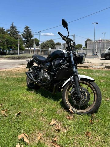מודעת רכב ימאהה XSR700