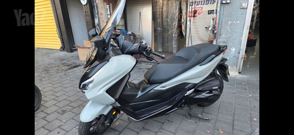 מודעת רכב הונדה FORZA350