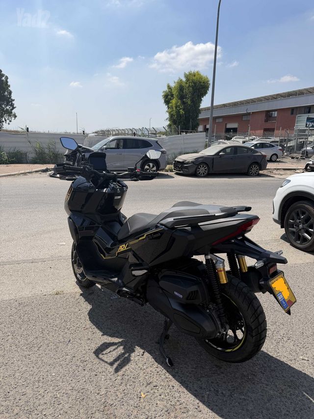 הונדה ADV350