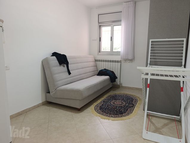 דירת גן למכירה בירושלים — 2