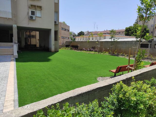 התקווה 18