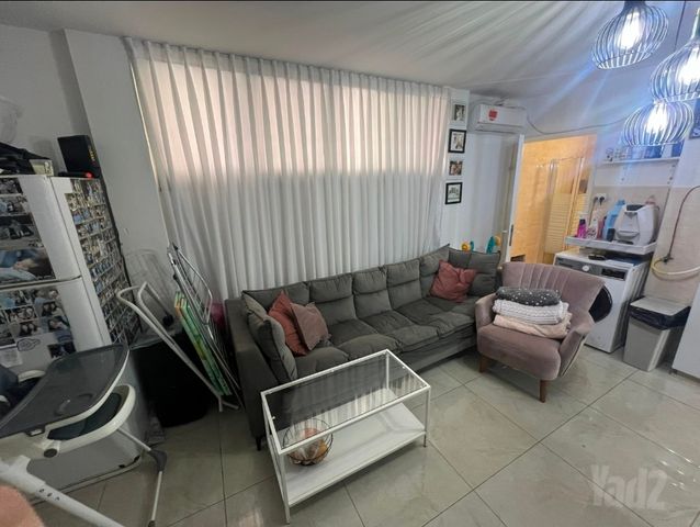 יחידת דיור להשכרה בירושלים — 2