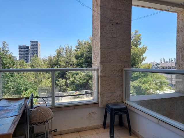 דירה להשכרה בירושלים — 3