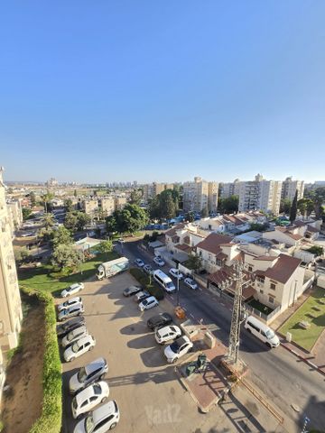 ברק 8