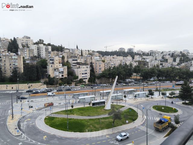 דירה למכירה בירושלים (תיווך) — 3