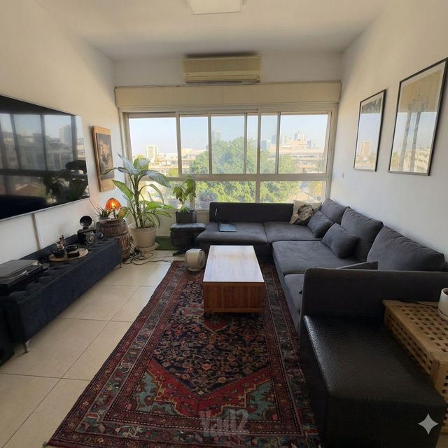 דירה למכירה בתל אביב יפו (תיווך) — 2