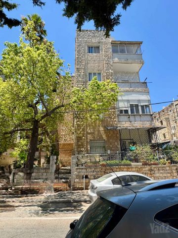 לבונטין 17