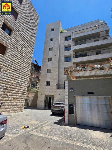 דירת גן למכירה בירושלים (תיווך) — 3