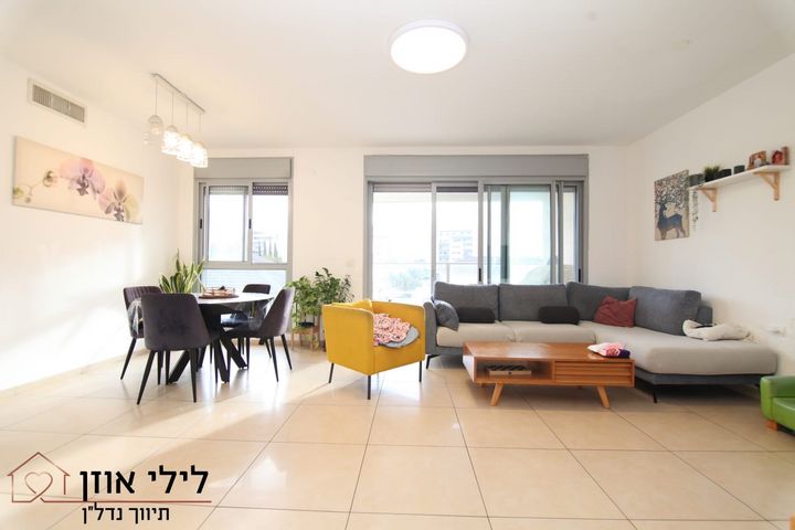 הנופר 9