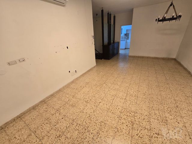בנימין 19