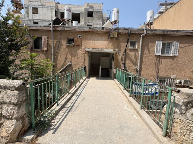 דירה להשכרה בירושלים (תיווך) — 3