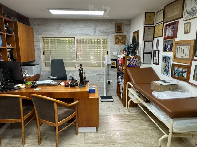 מונטיפיורי
