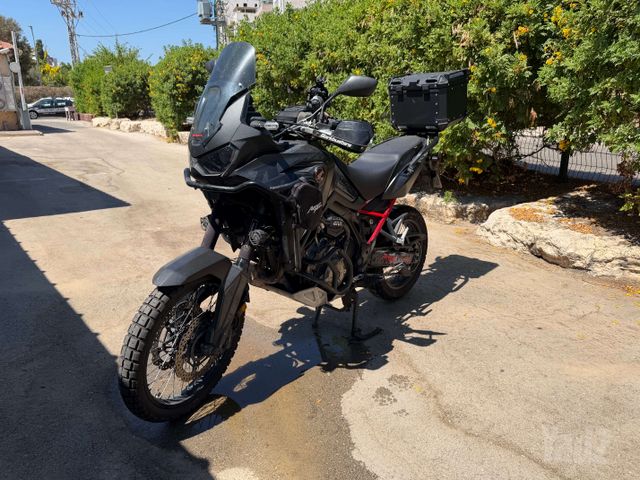 מודעת רכב הונדה CRF1000L אפריקה טווין
