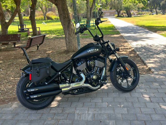 מודעת רכב אינדיאן Chief Dark Horse
