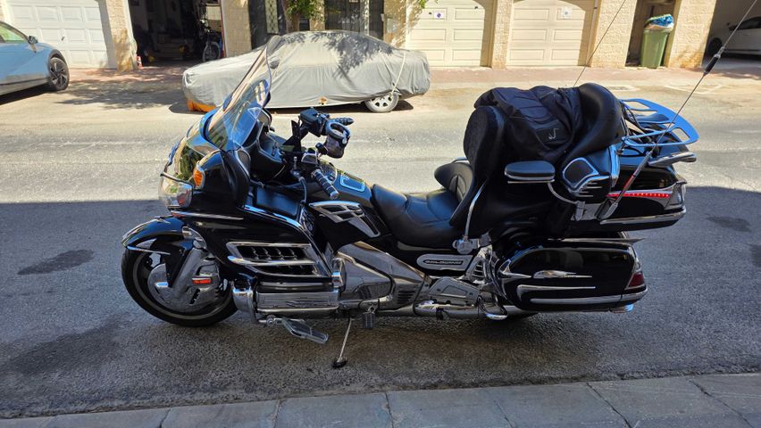 מודעת רכב הונדה GL1800 גולד-ווינג