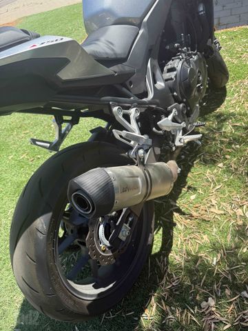 מודעת רכב הונדה HORNET 750