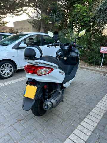 מודעת רכב סאן יאנג ג'וי רייד 125