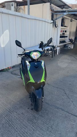 מודעת רכב קימקו מובי 150
