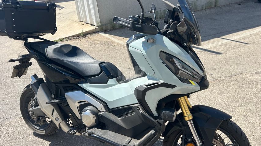 מודעת רכב הונדה X-ADV750