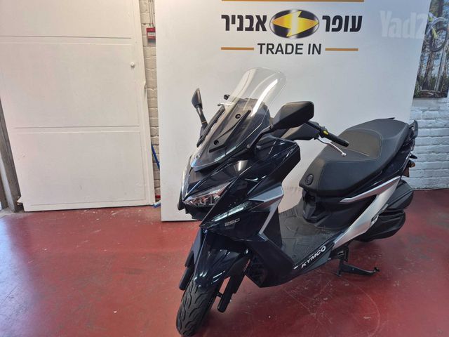 מודעת רכב קימקו איקס טאון CT 250
