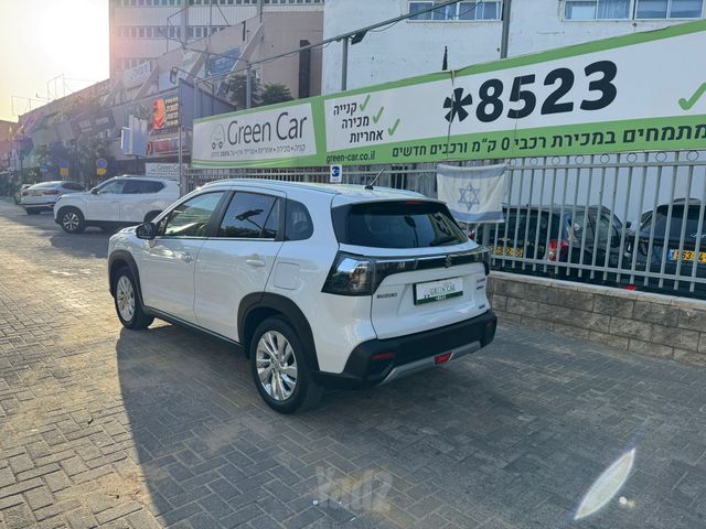 מודעת רכב סוזוקי S-Cross 2